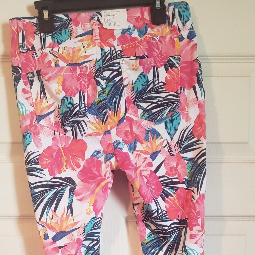Capris Pants